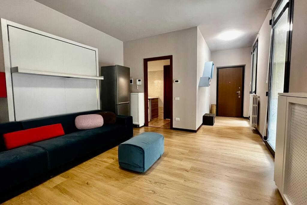 Urban House - Comfy Flat Navigli Milan Center Milão Exterior foto