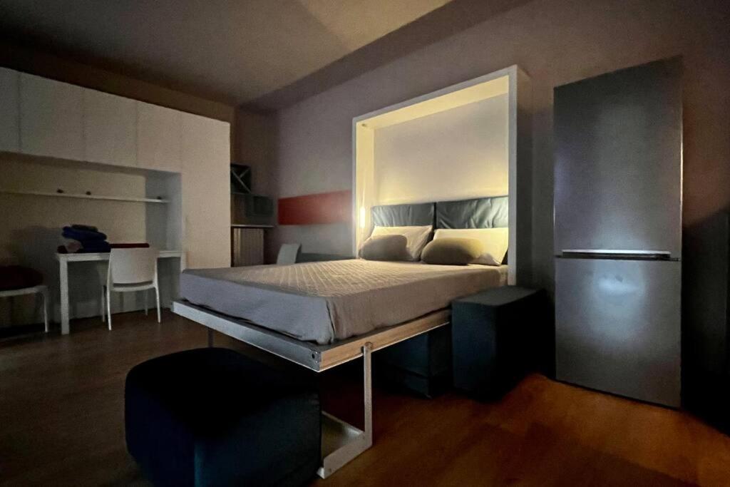 Urban House - Comfy Flat Navigli Milan Center Milão Exterior foto